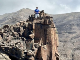 Monta&ntilde;a De Jor&oacute;s und der steinerne Thron