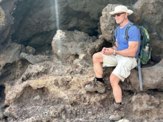 Monta&ntilde;a De Jor&oacute;s und der steinerne Thron