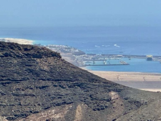 Monta&ntilde;a De Jor&oacute;s und der steinerne Thron